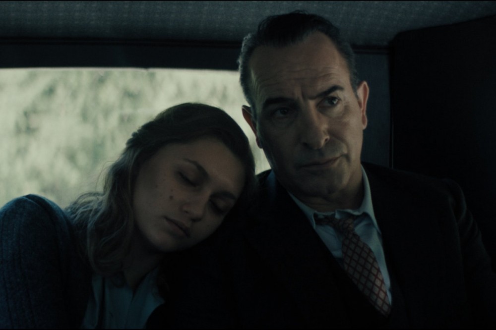 Les Rayons et les Ombres: Xavier Giannoli's Masterful WWII Epic